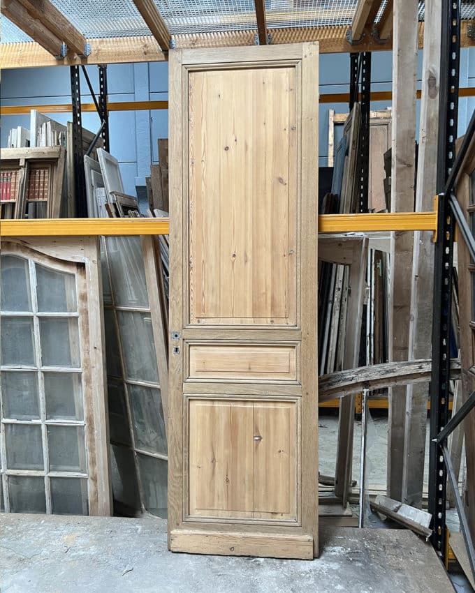 Stripped door 73x244cm
