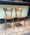 Chaise bistrot avec pied compas