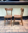 Chaise bistrot avec pied compas
