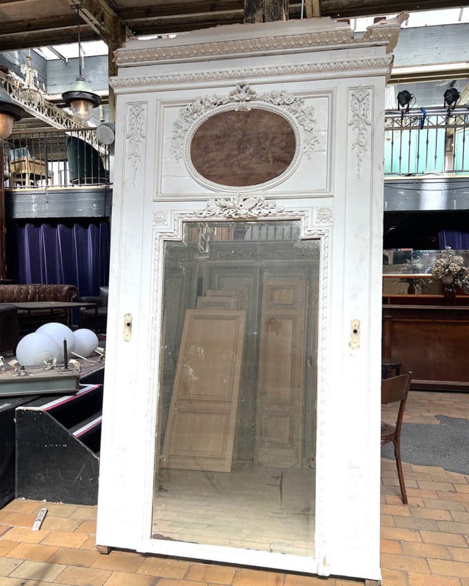 Trumeau de style Louis XVI avec sanguine 141,5x261x21cm
