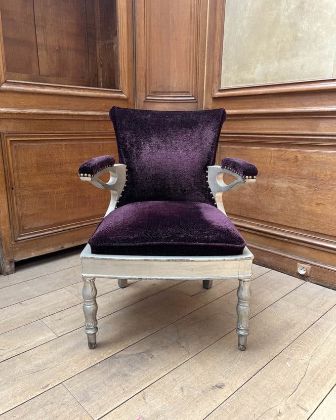 Paire de fauteuils modèle "Loti"