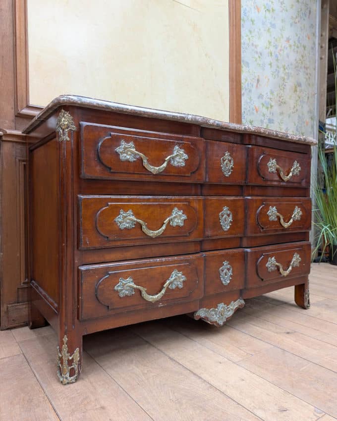 Commode En Bois Naturel Et Bois De Placage D’esprit Louis XV