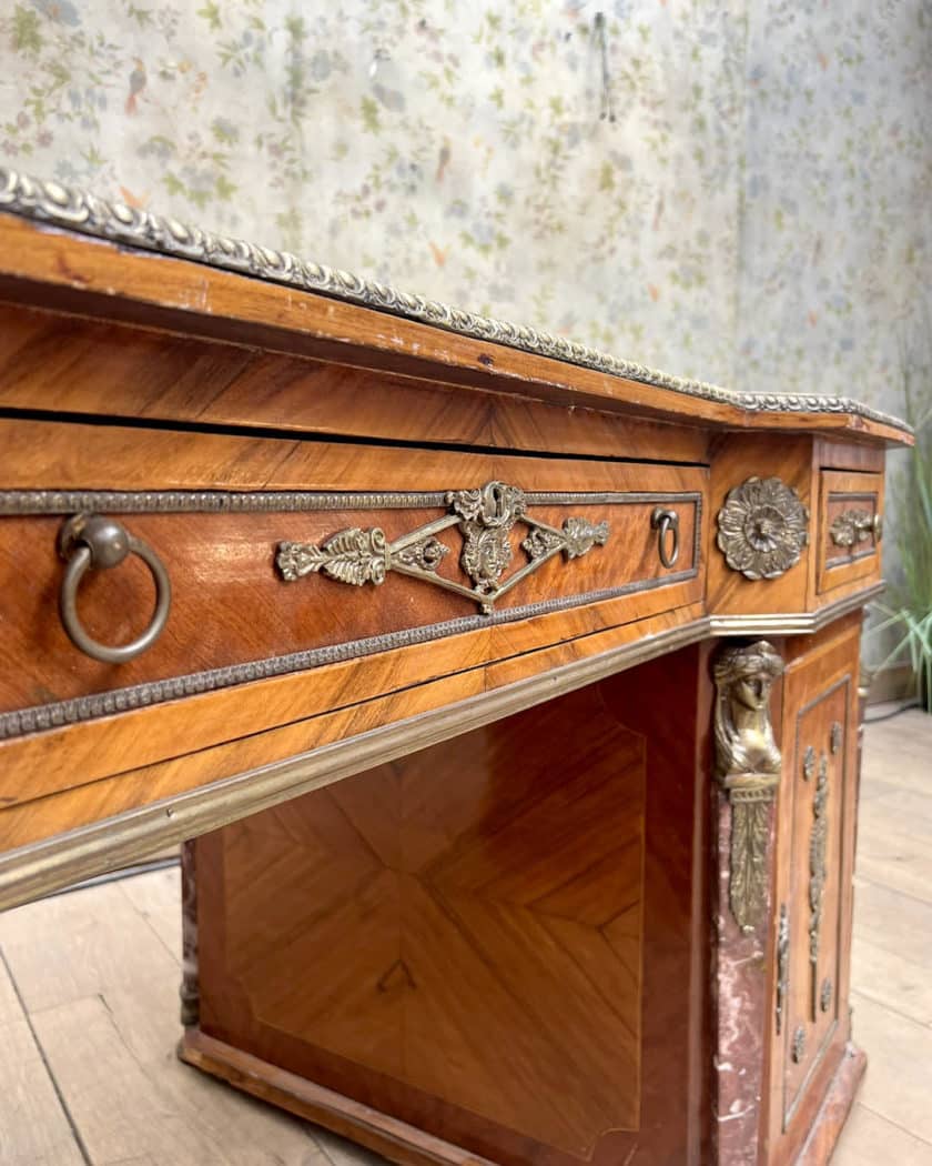 bureau 1930 details 1