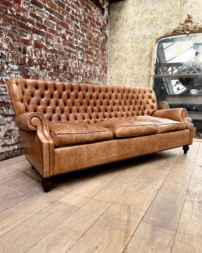 Chesterfield sofa side 1