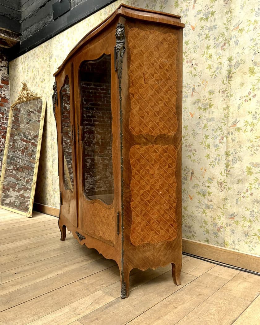 Louis XV side display case