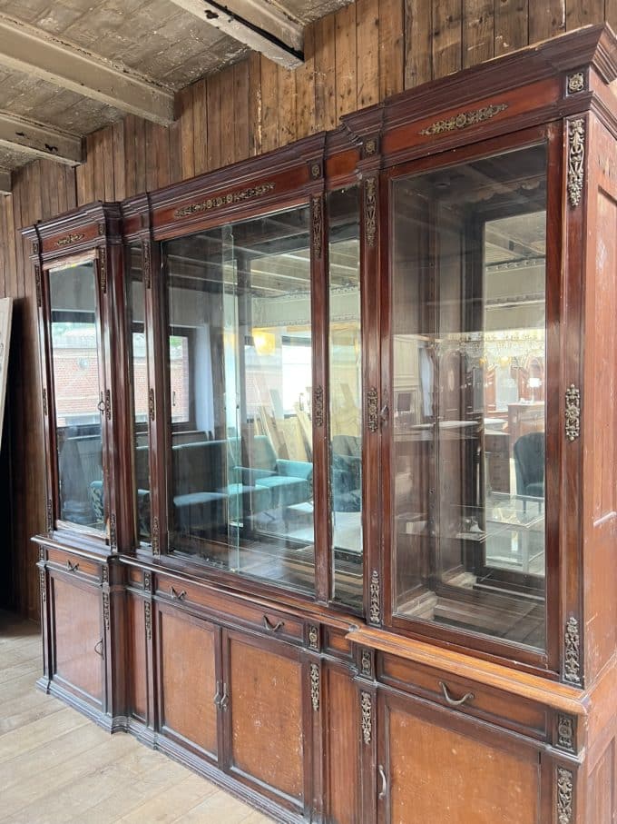 Vitrine de style Empire top