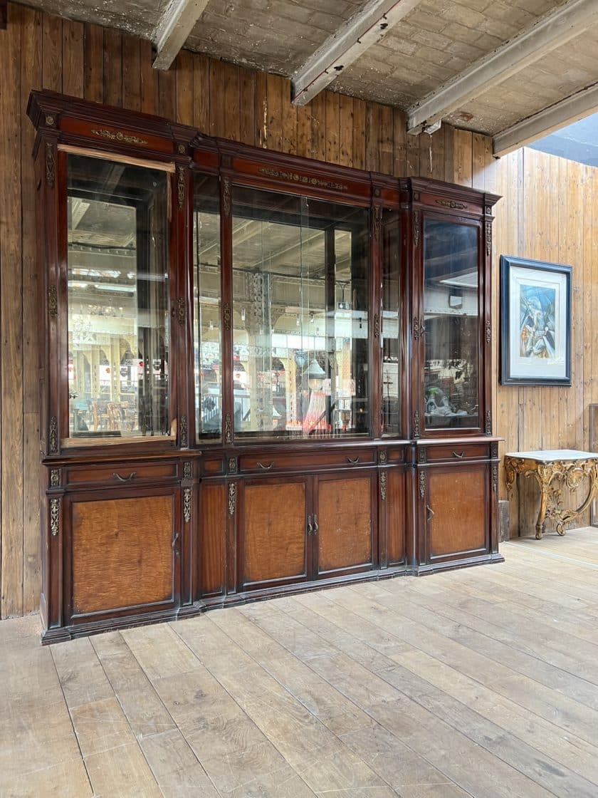 Vitrine de style Empire side