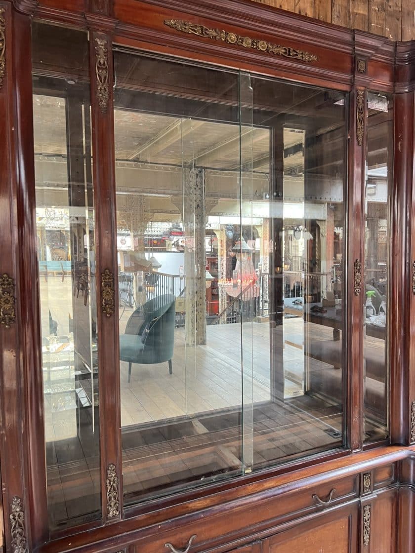 Vitrine de style Empire zoom 1