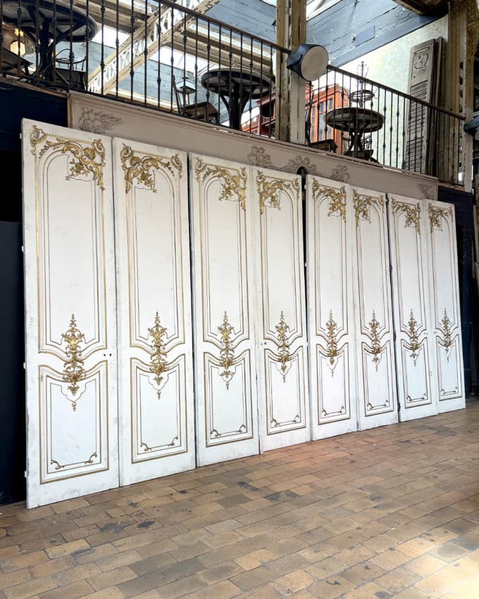 Lot de doubles portes d'esprit Louis XVI
