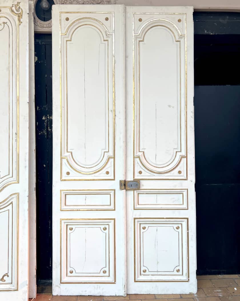 Lot de doubles portes d'esprit Louis XVI
