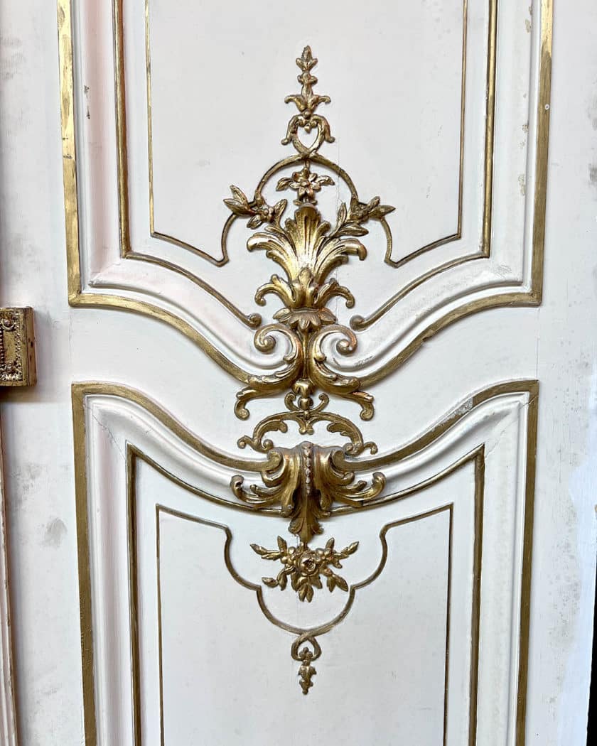 Lot de doubles portes d'esprit Louis XVI