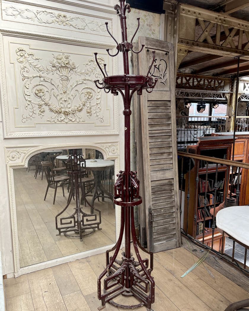 Porte manteau en fonte style Art nouveau
