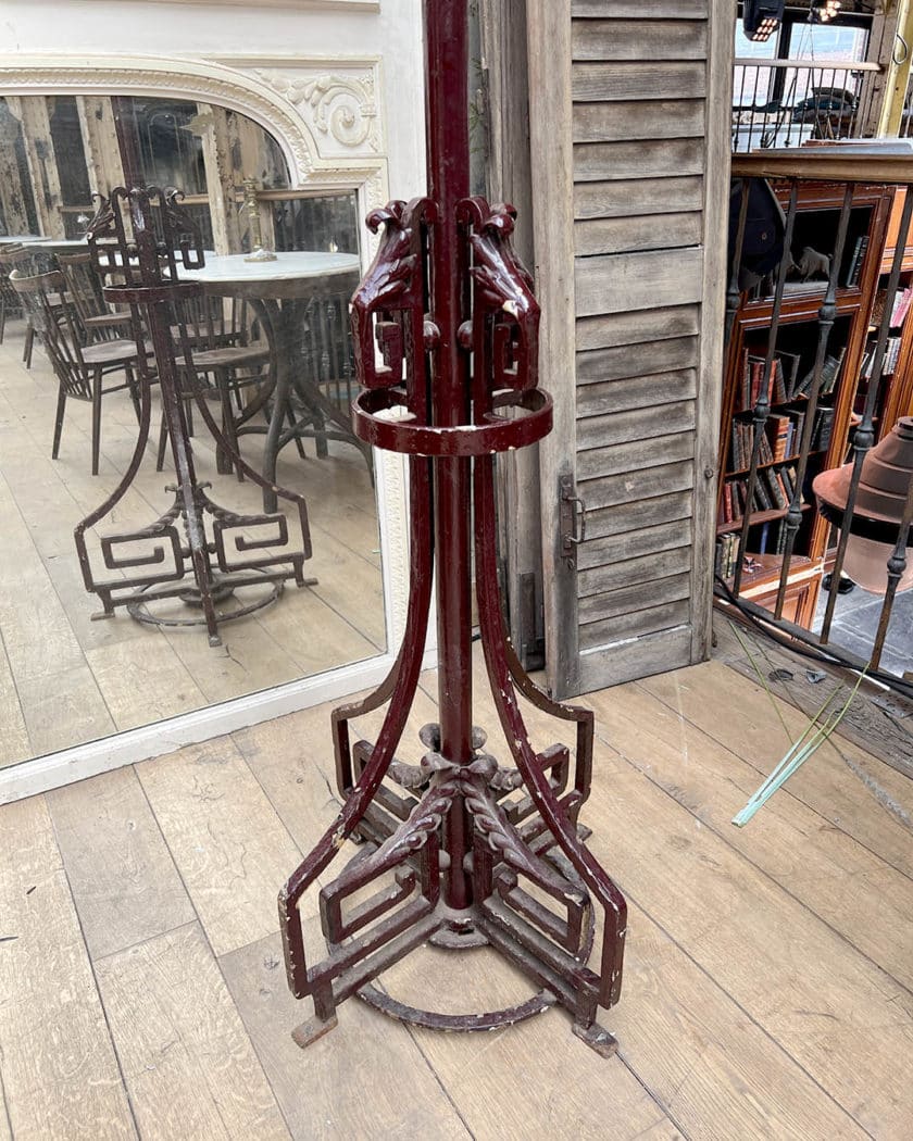 Porte manteau en fonte style Art nouveau