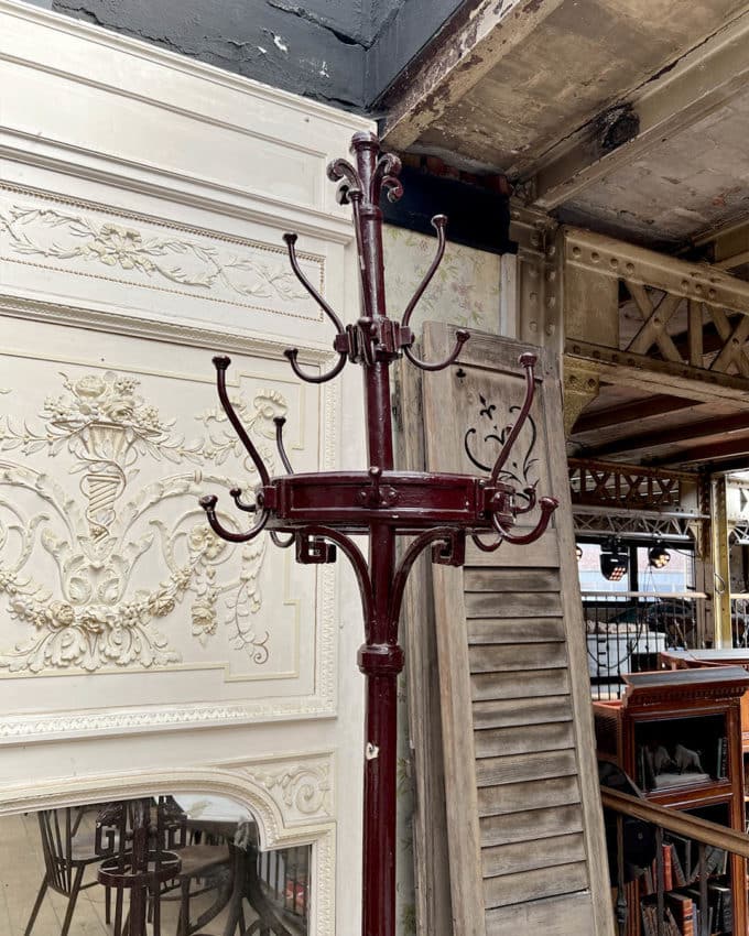 Porte manteau en fonte style Art nouveau