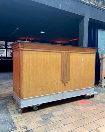 Bar counter