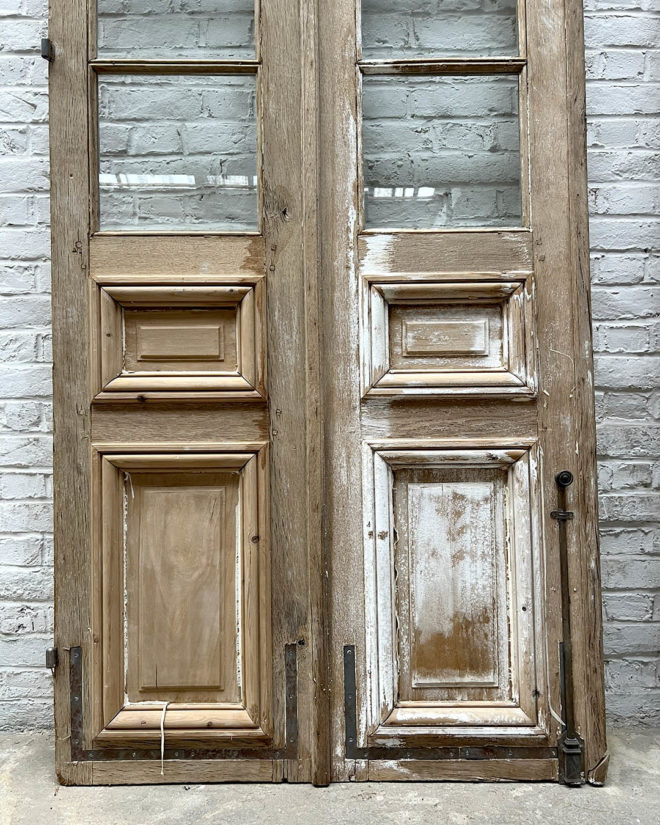Pair of glass doors 286x107 cm down