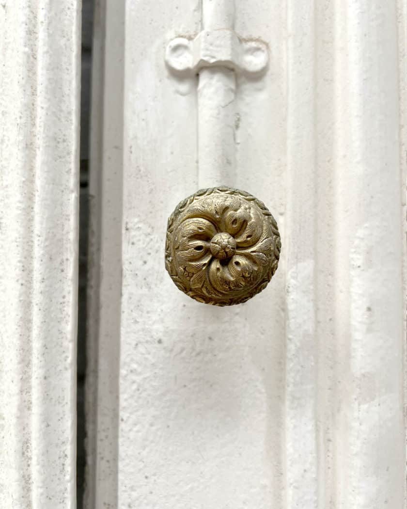 Haussmann double door 256x141 details
