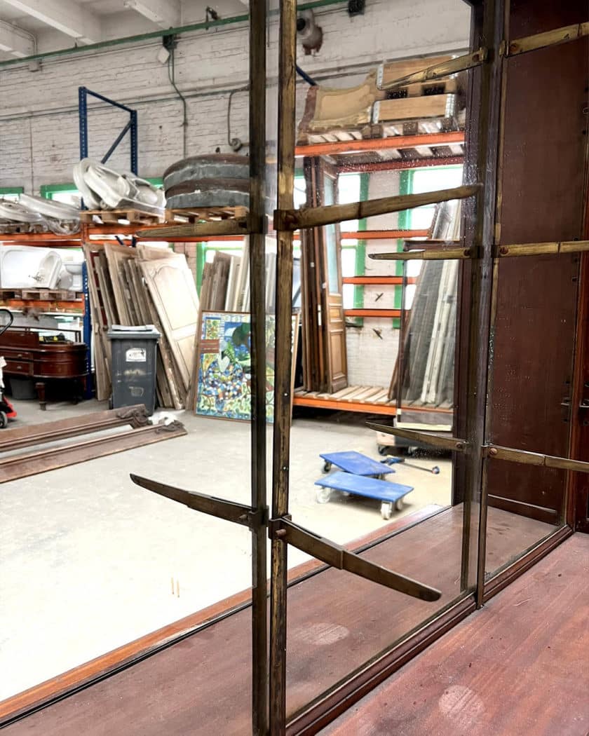 Arrière bar ou vitrine Italienne zoom 2