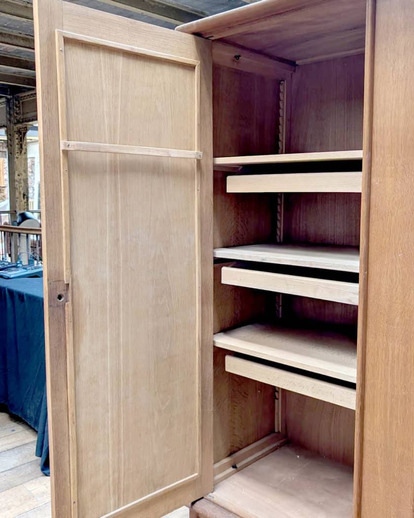 Armoire Manufrance details