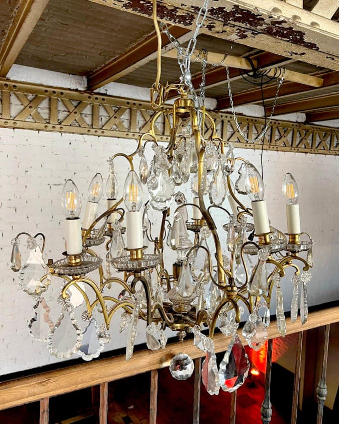Lustre en bronze et cristal d'esprit Louis XV