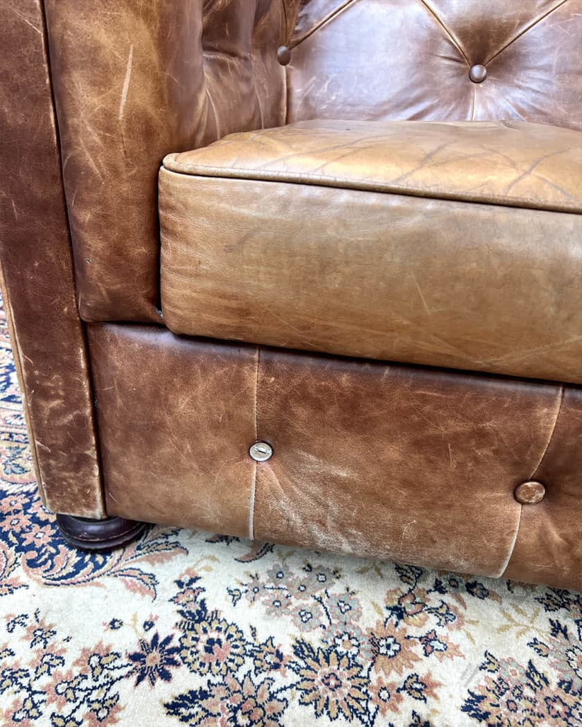 Chesterfield 2-seater sofa in upholstered leather