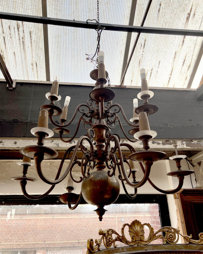 Grand lustre style Hollandais