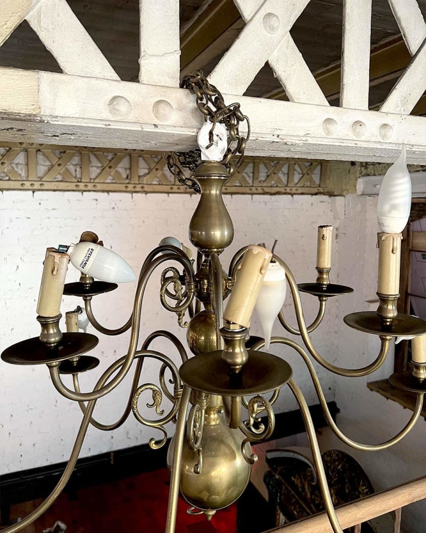6-branch Dutch chandelier