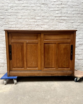 Storage unit