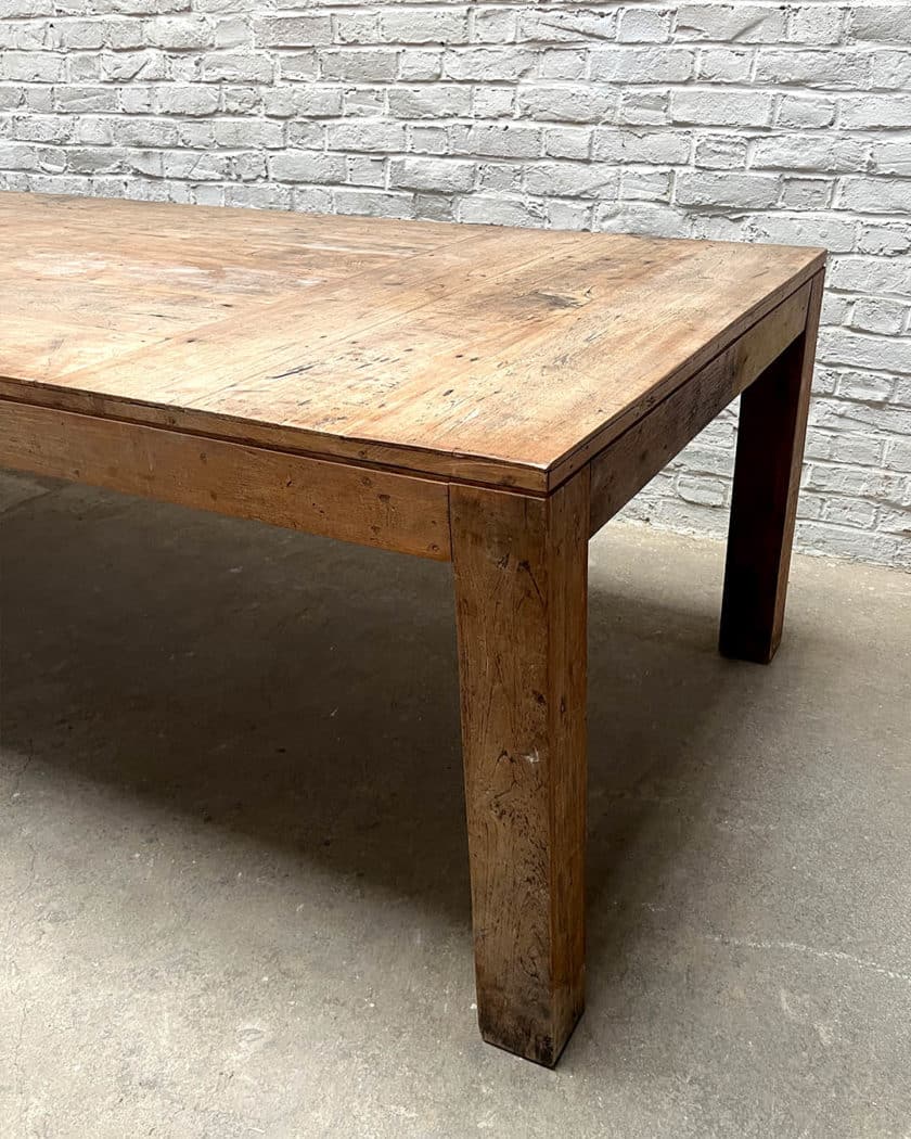 Elm table 3m