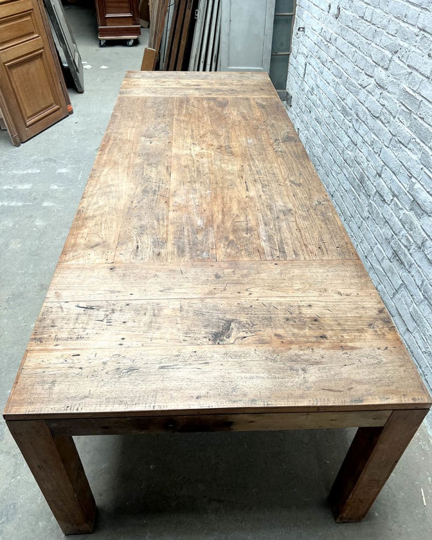 Elm table 3m