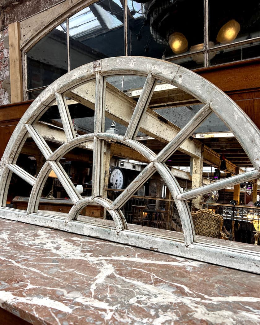 Orangery transom with mirrors