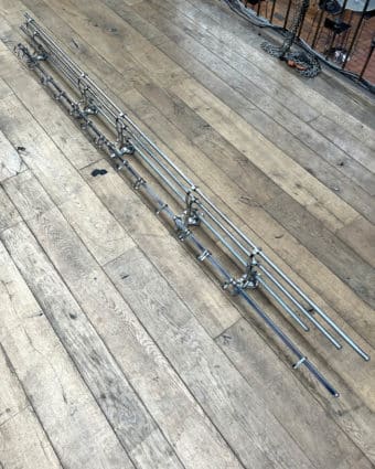 Chrome-plated coat rack 3m long