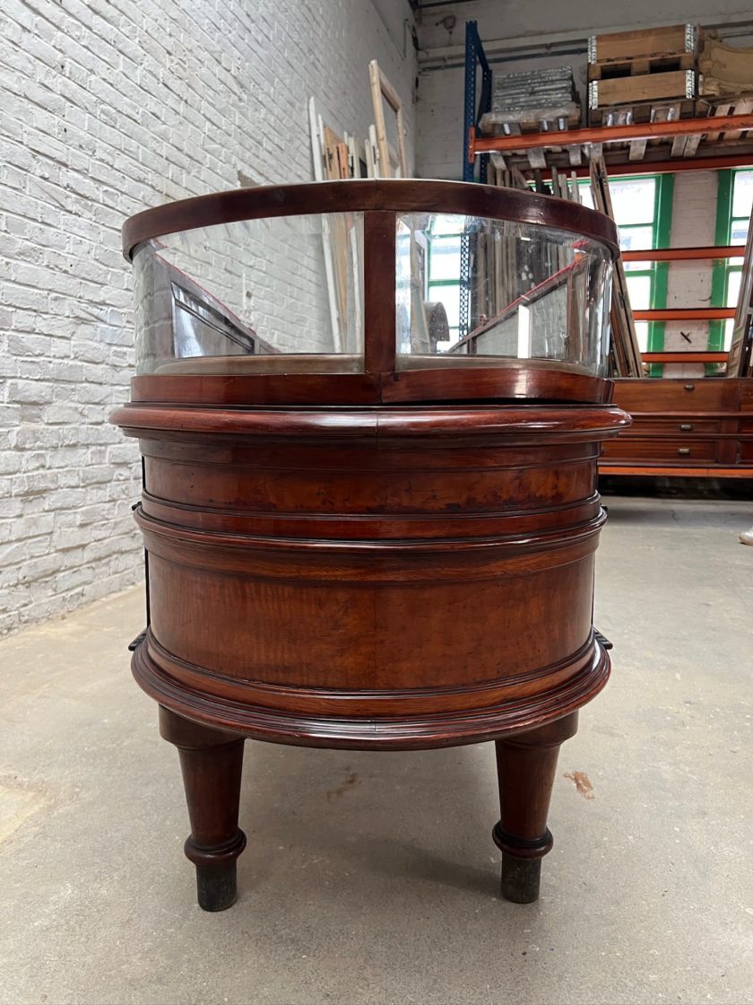 Pair of Palermo back display cabinets