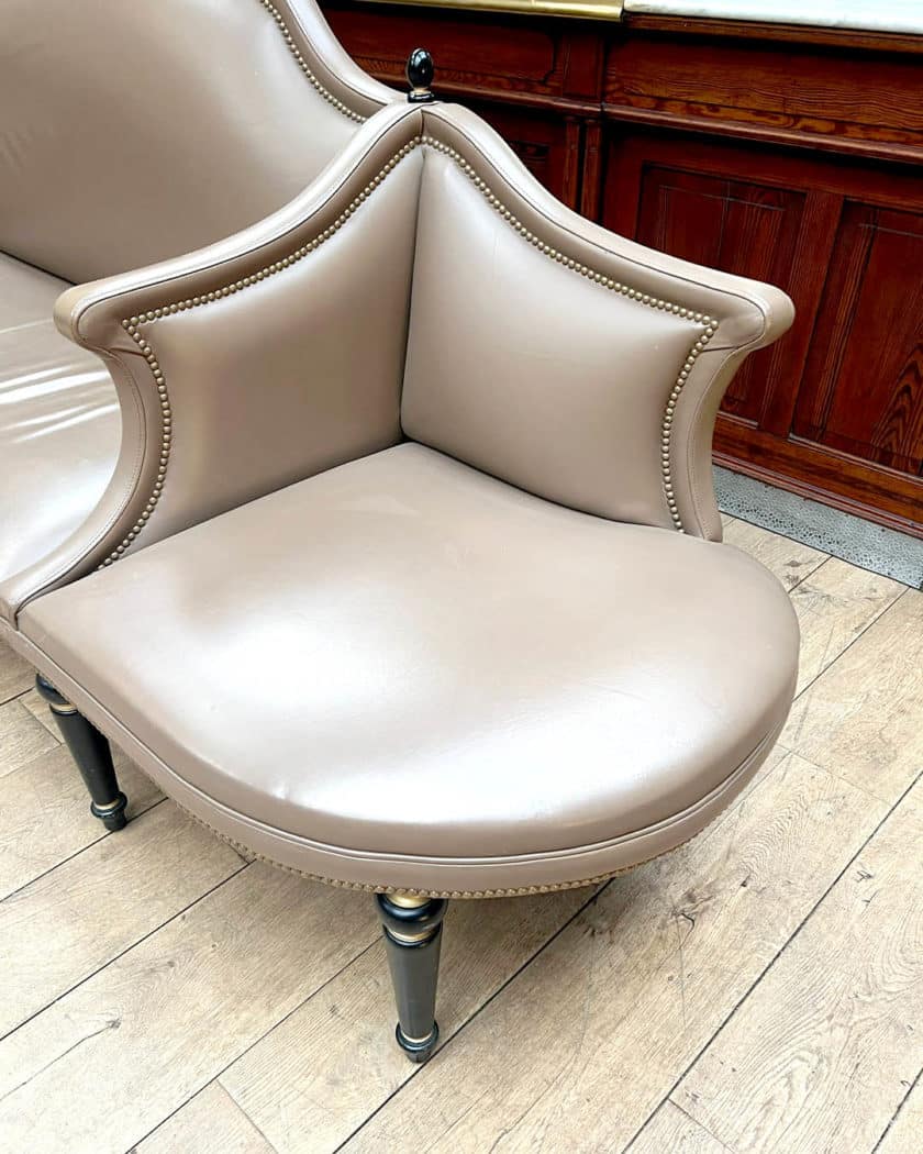 Grande banquette d'esprit Napoléon III side 2