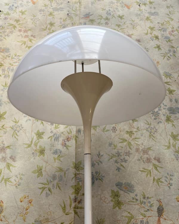 Lampadaire Panthella Verner Panton par Louis Poulsen, Années 60