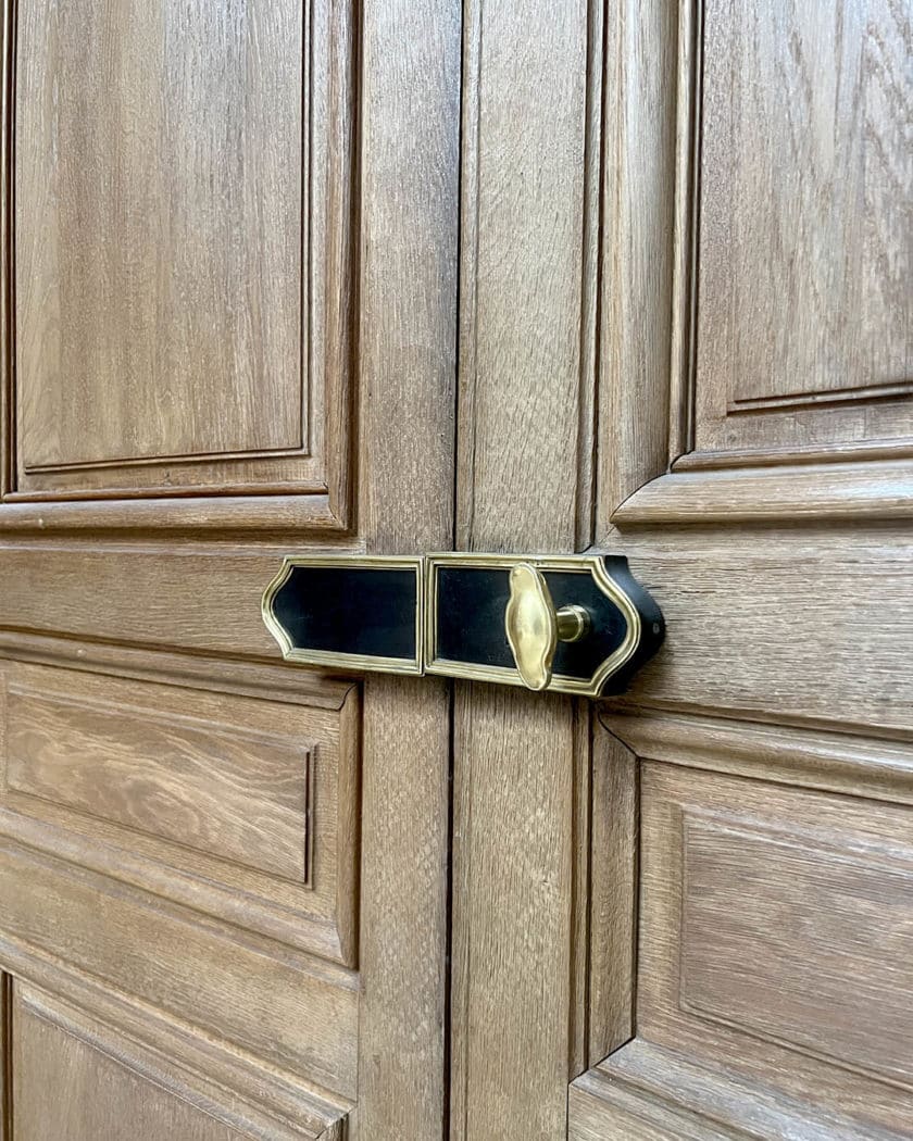 Boiserie Parisienne en chêne 18m linéaire