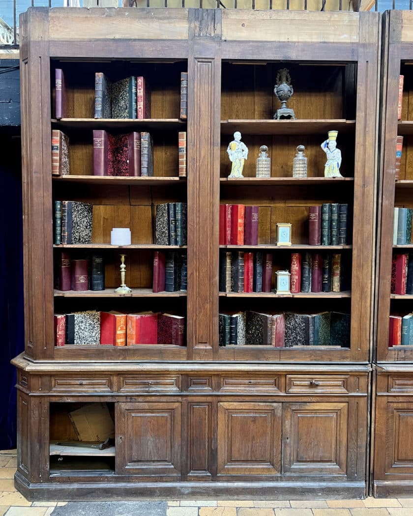 Bibliothèque en chêne début XXème