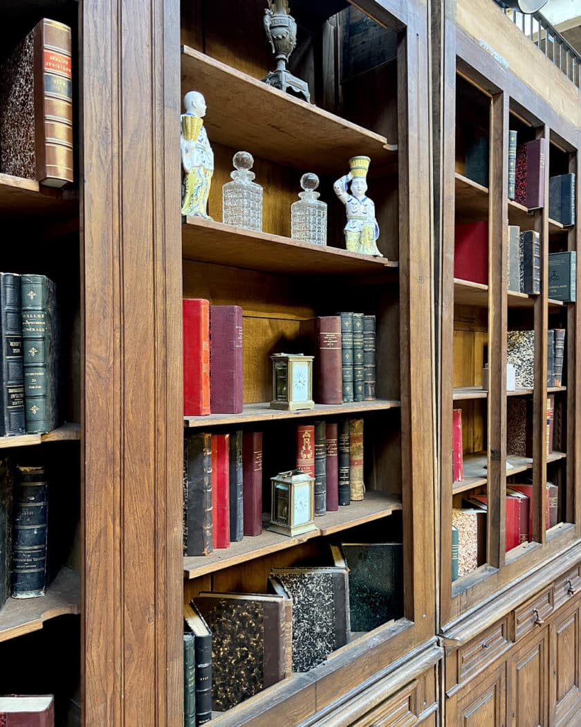 Bibliothèque en chêne début XXème