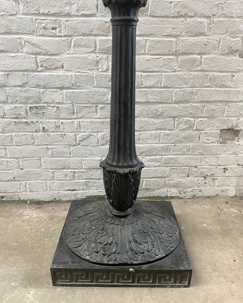 Porte menu en bronze, circa 1890