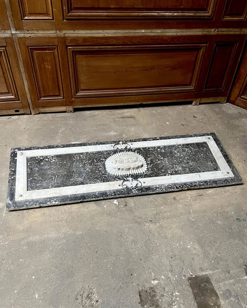 IMG_8364 | Matériaux Authentiques Plaque de marbre provenant d'un autel d'église