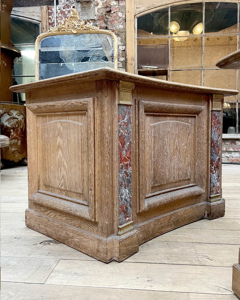 IMG_8541 | Matériaux Authentiques Lot de trois tables d'accueil cintrées