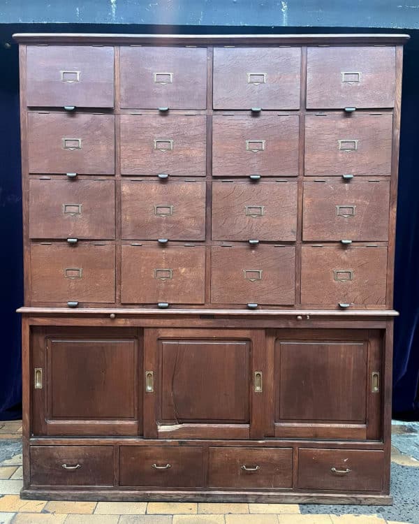 Grand classeur de notaire en chêne