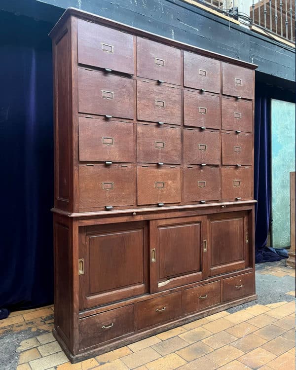 Grand classeur de notaire en chêne