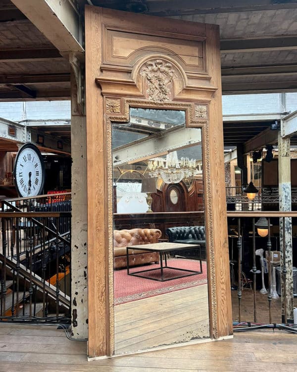 Trumeau en sapin décapé, manque une baguette 275x120cm